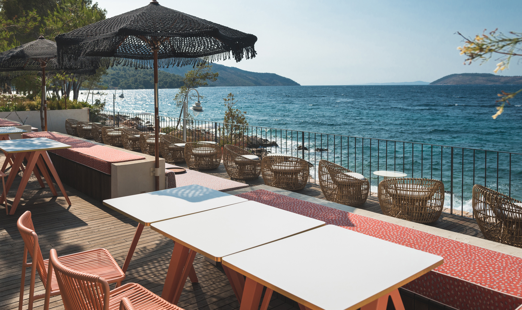 A-Bay beach bar, Maslina Resort, Hvar, Croatie © Maslina Resort