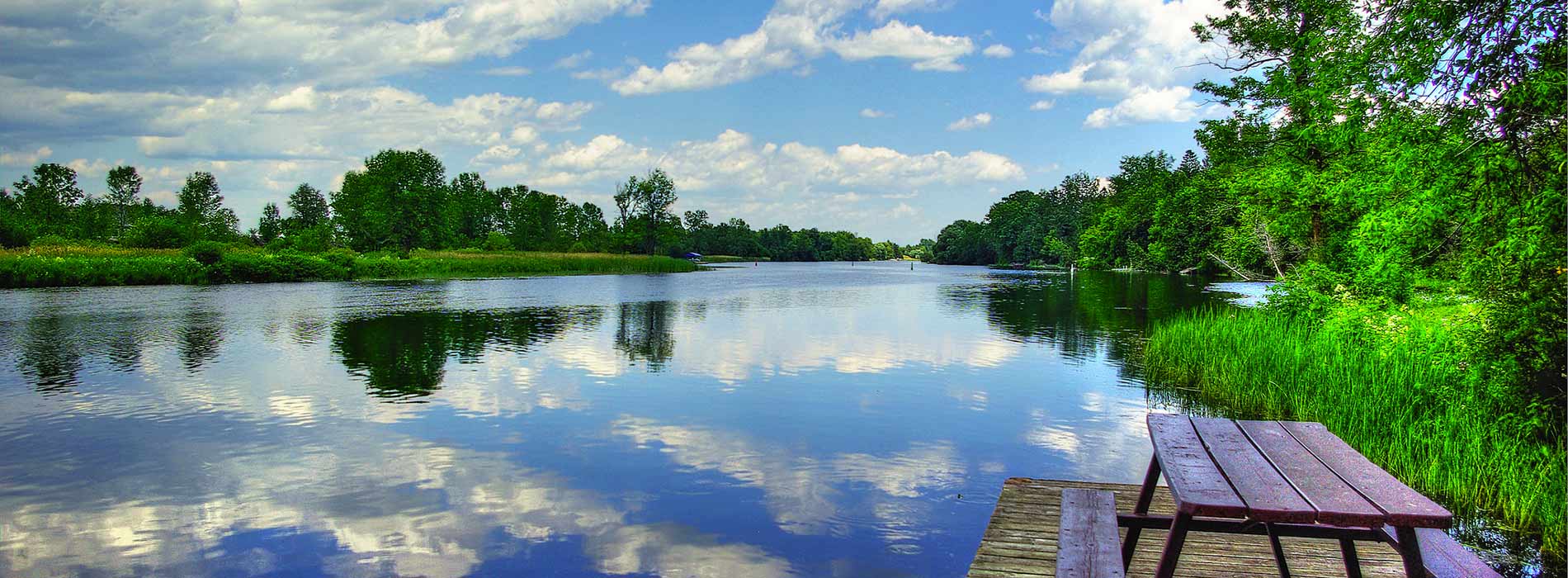 Canal Rideau, Ontario, Canada - © Mike Hewitt / Flickr