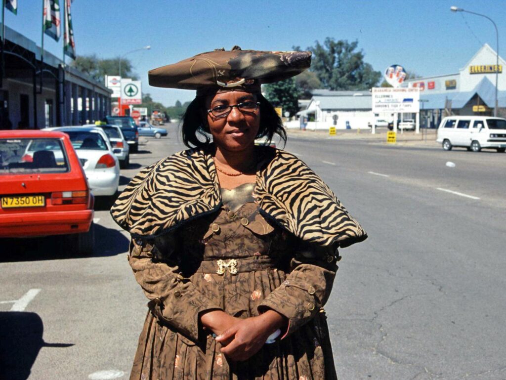 Femme Herero, Okahandja, Namibie © Thomas Schoch