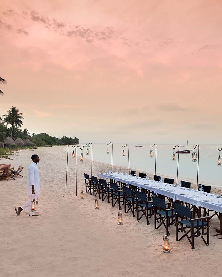 Dîner sur la plage, &Beyond Benguerra Island, Mozambique © &Beyond Dîner sur la plage, &Beyond Benguerra Island, Mozambique © &Beyond<br />