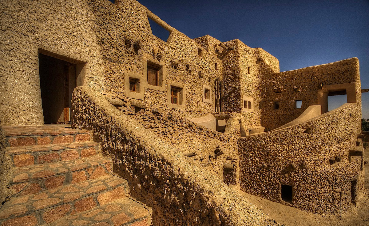 Extérieur de l'Adrere Amellal, Siwa, Égypte © Adrere Amellal
