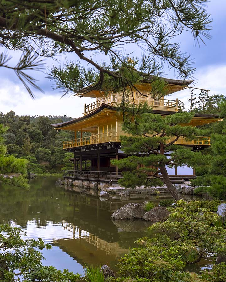 Kinkakuji, le Temple d'Or, Arashiyama, Japon © OnkeIP Kinkakuji, le Temple d'Or, Arashiyama, Japon © OnkeIP