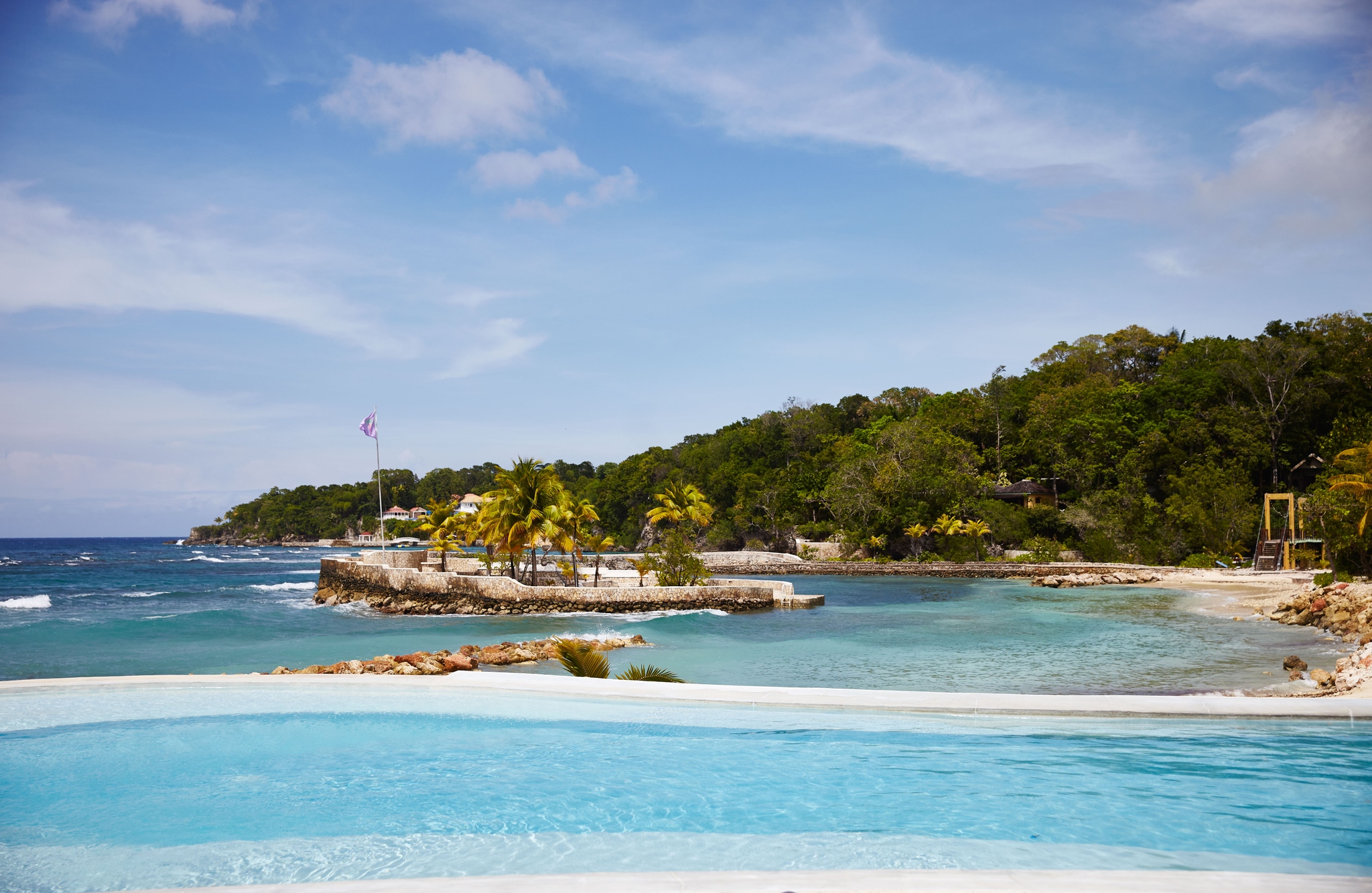 Piscine et Low Cay Beach, GoldenEye, Oracabessa, Jamaïque © Island Outpost