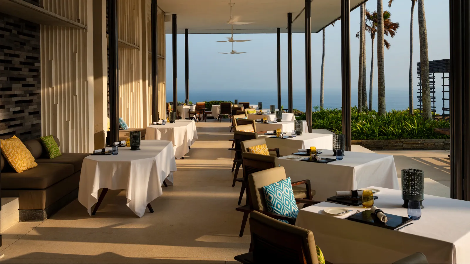 Restaurant Cire, Alila Villas Uluwatu, Bali, Indonésie © Alila Hotels