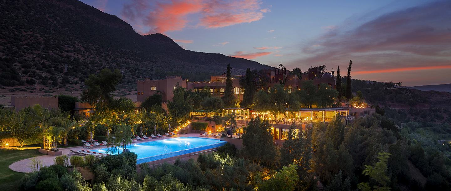 Coucher de soleil sur la Kasbah Tamadot, Maroc © Virgin Edition limited