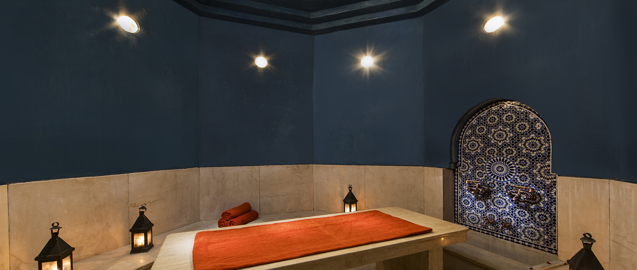Hammam, Kasbah Tamadot, Maroc © Virgin Edition limited