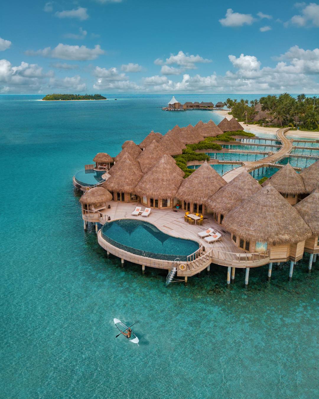 Nautilus Beach, piscine et vue générale, Atoll de Baa, Maldives © The Nautilus Maldives