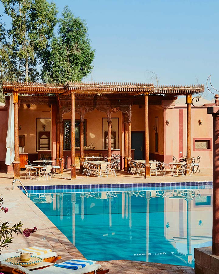 Piscine et solarium, Hôtel Al Moudira, Louxor, Égypte © Al Moudira