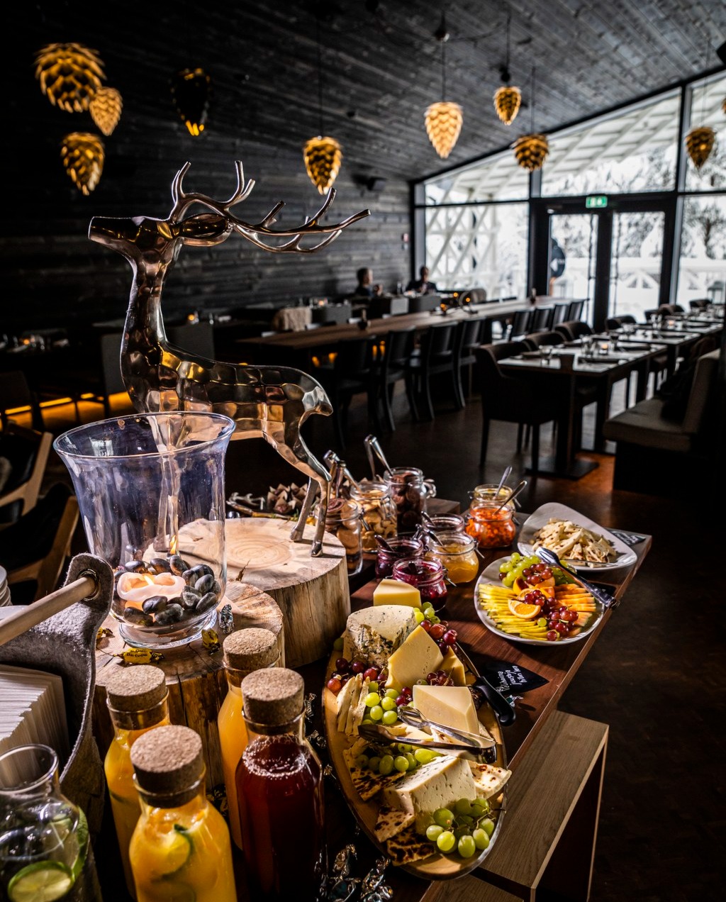 Rakas restaurant & bar, Artic Treehouse Hôtel, Rovaniemin Laponie, Finlande © SantaPark Arctic World