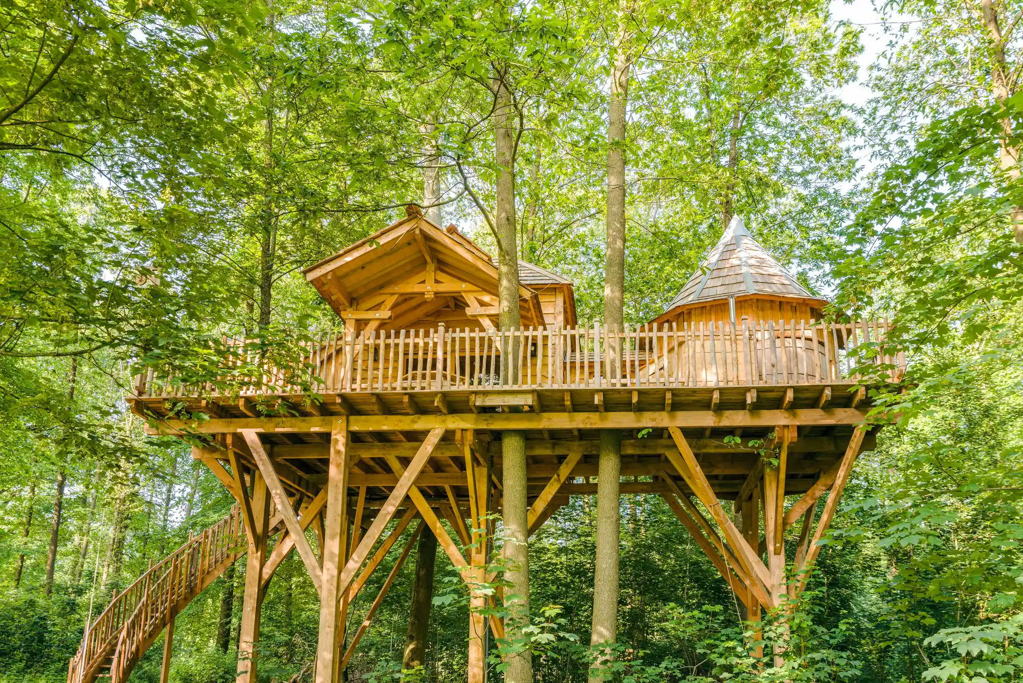 Cabane Spa Tribu, Oise, France © Coucoo Grands Chênes