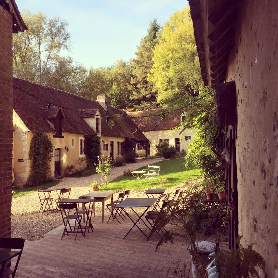 Extérieur terrasse, d'une île, Perche, Normandie © d'une île
