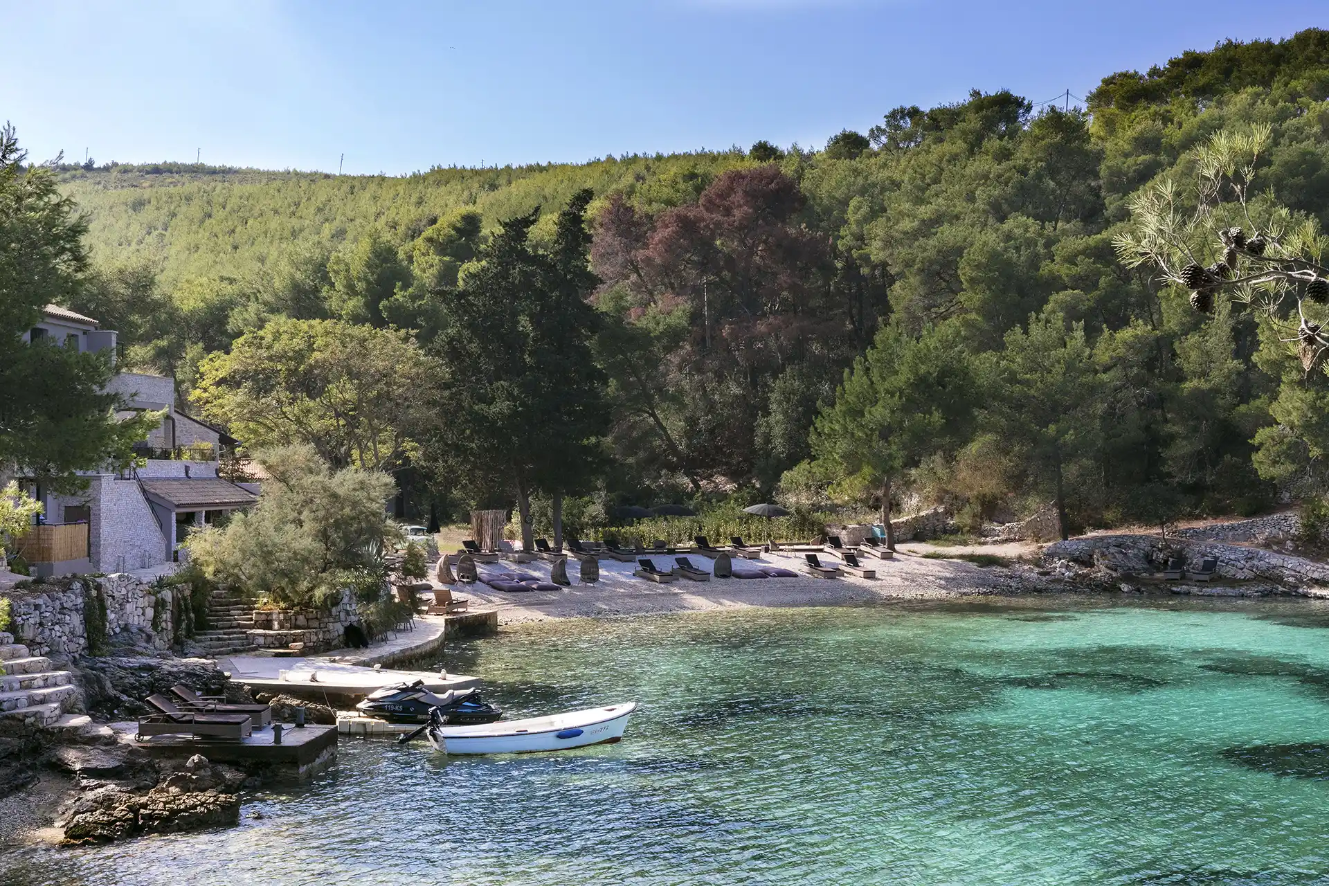 Plage du Little Green Bay, Hvar, Croatie © Nebesa d.o.o