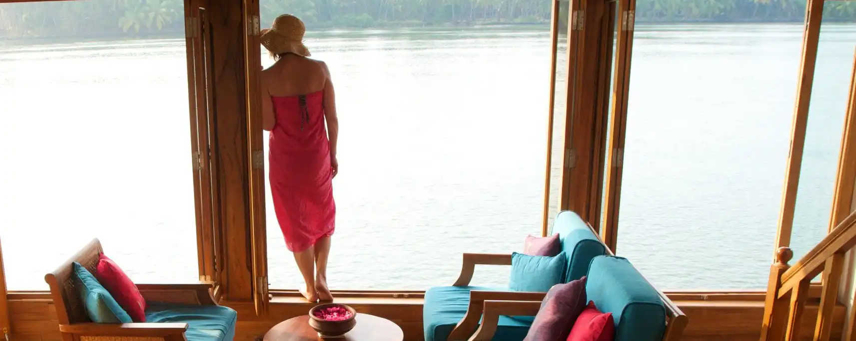 Vue panoramique, Lotus Houseboat, Kerala, Inde du Sud © ABChapri Retreats