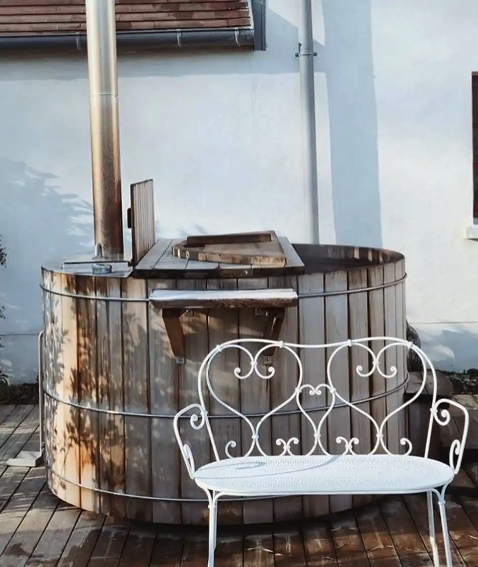 Le spa, Hôtel Le Barn, Bonnelles, France © Le Barn