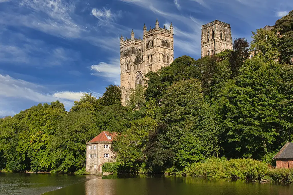 Cathédrale de Durham, Angleterre © Jimsumo999